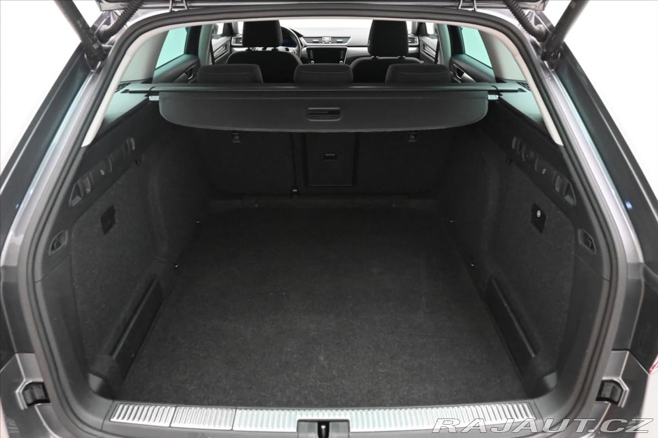 2023 Škoda Superb - 10