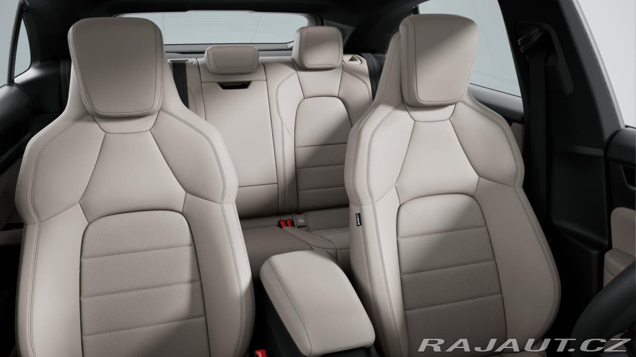 2025 Porsche MACAN - 5