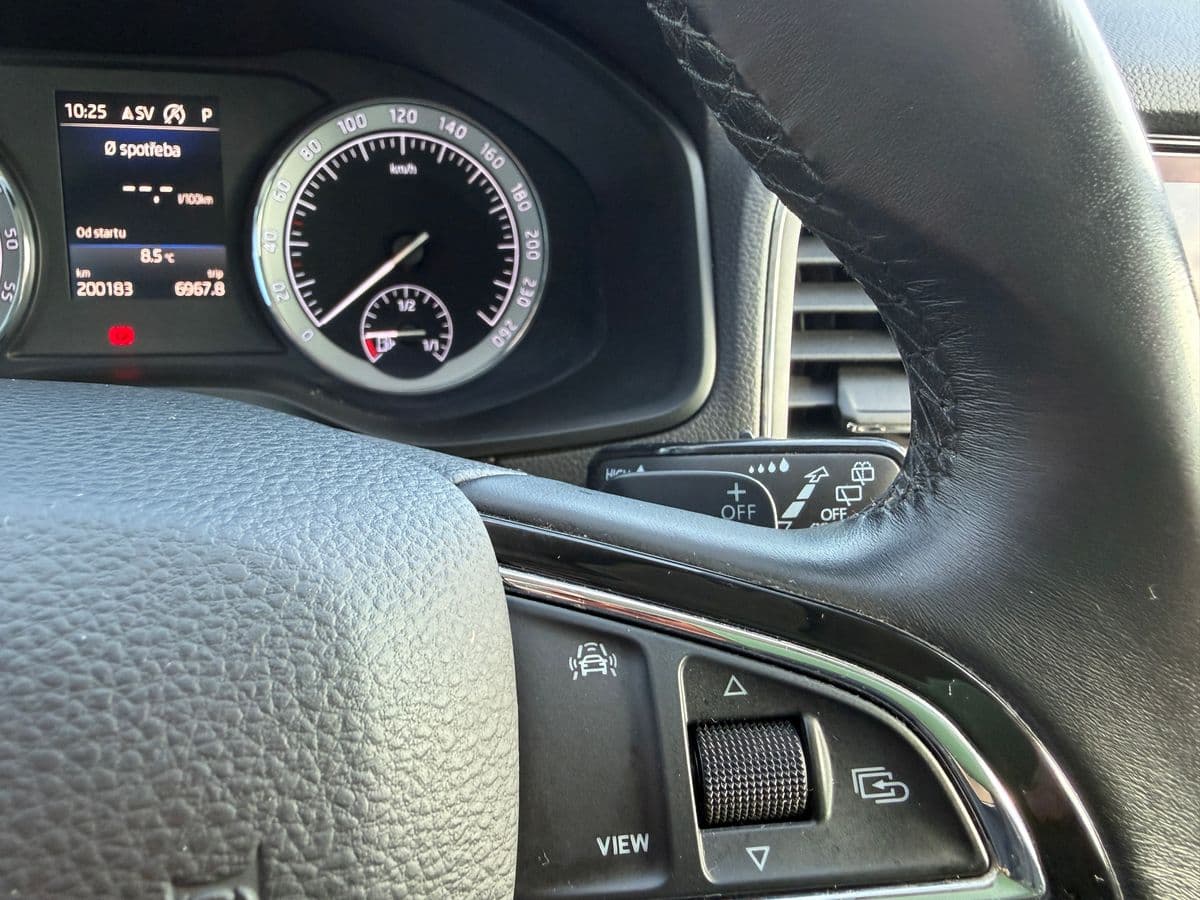 2019 Škoda Karoq - 9