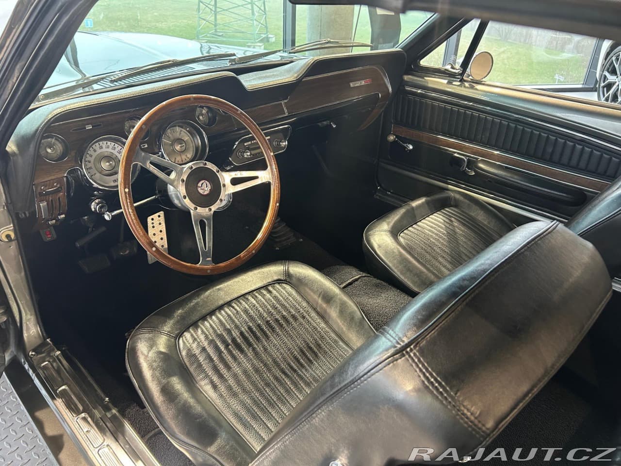 1968 Ford Mustang - 12