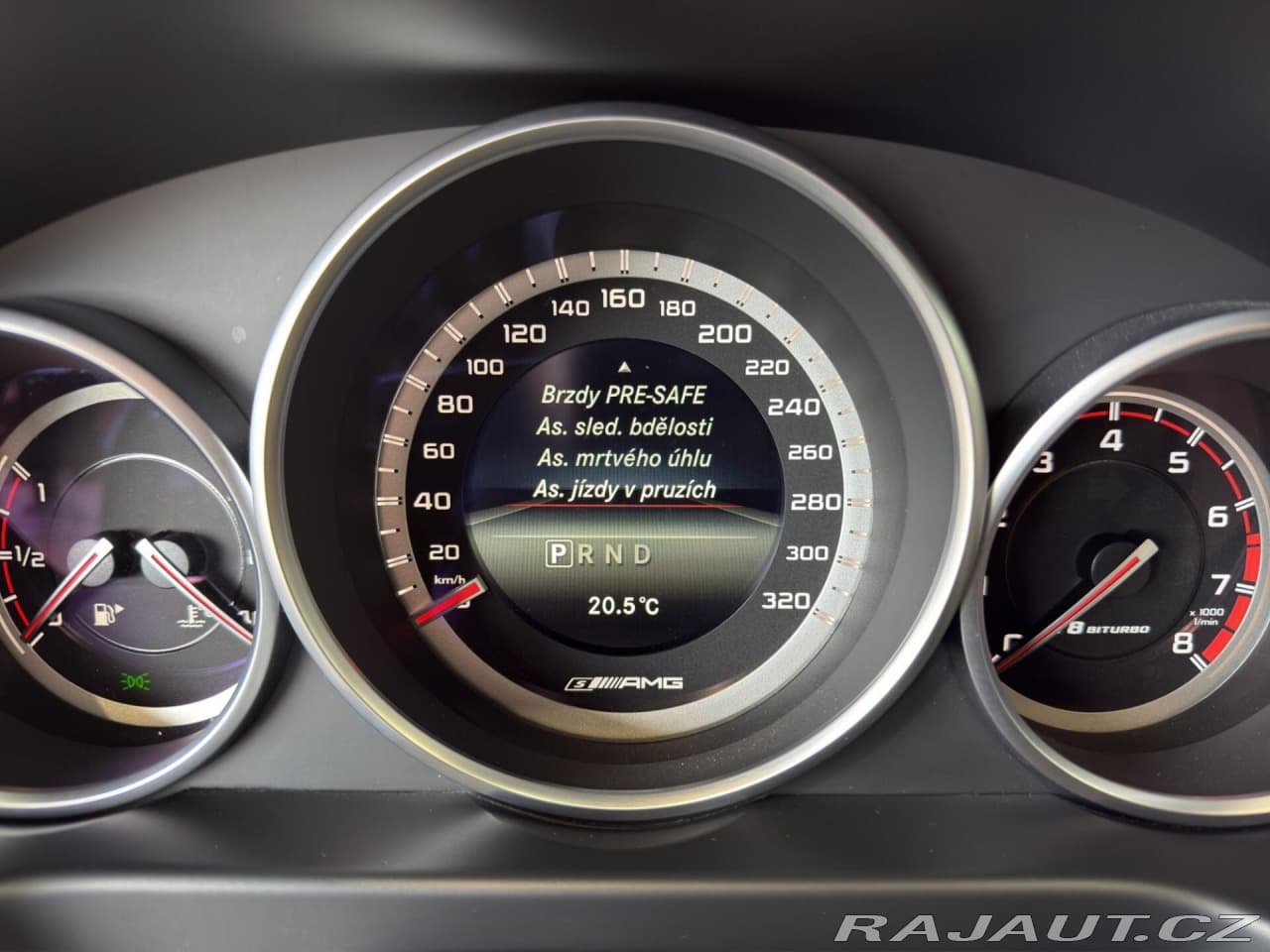 2015 Mercedes-Benz E-CLASS - 14