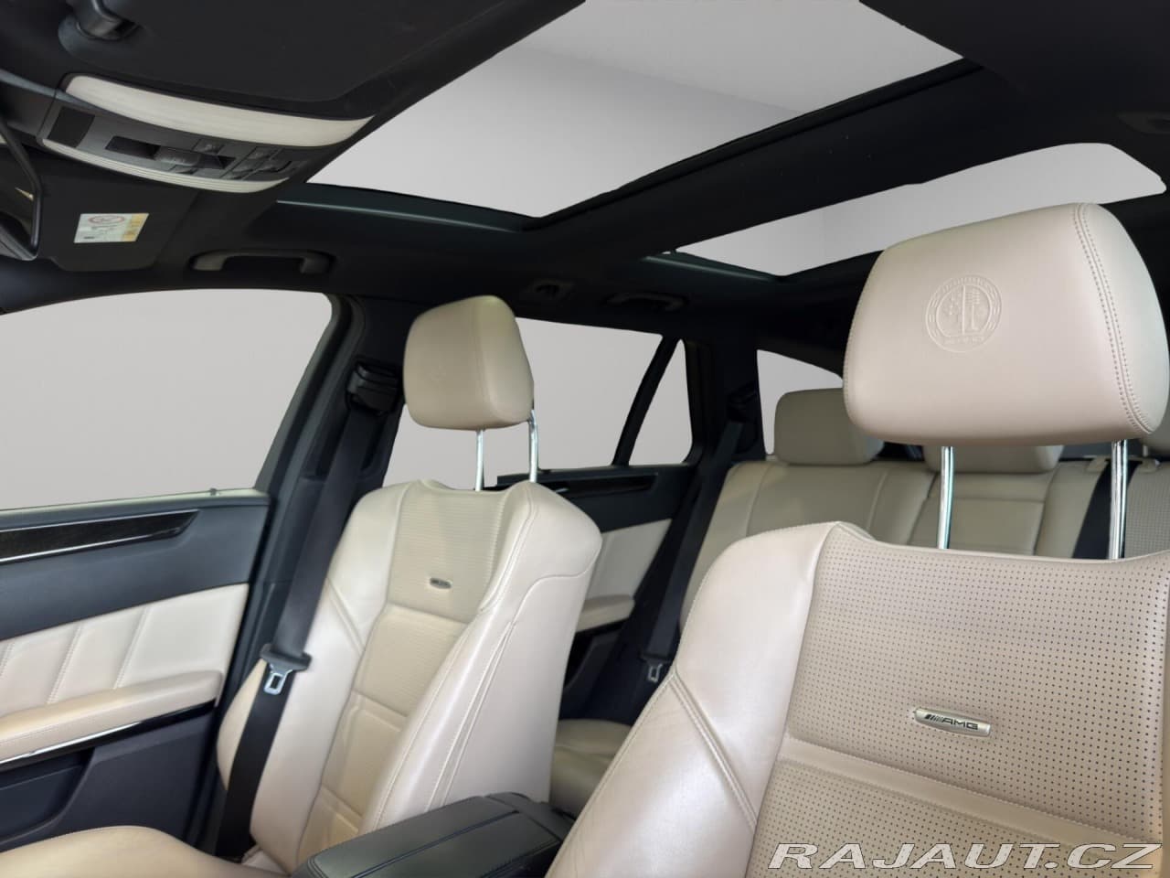 2015 Mercedes-Benz E-CLASS - 18