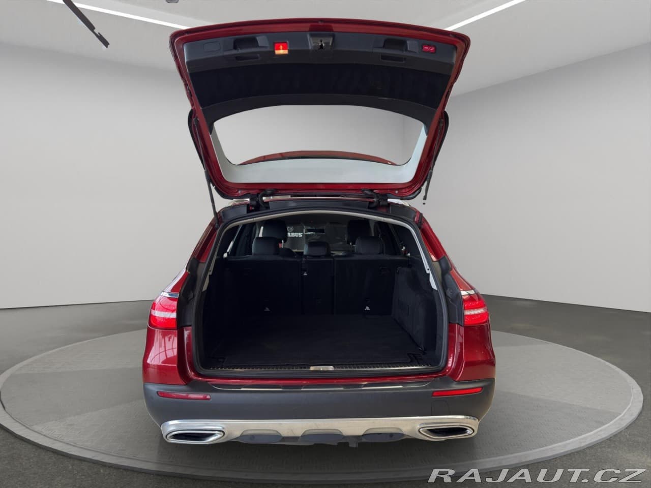 2018 Mercedes-Benz E-Class - 18