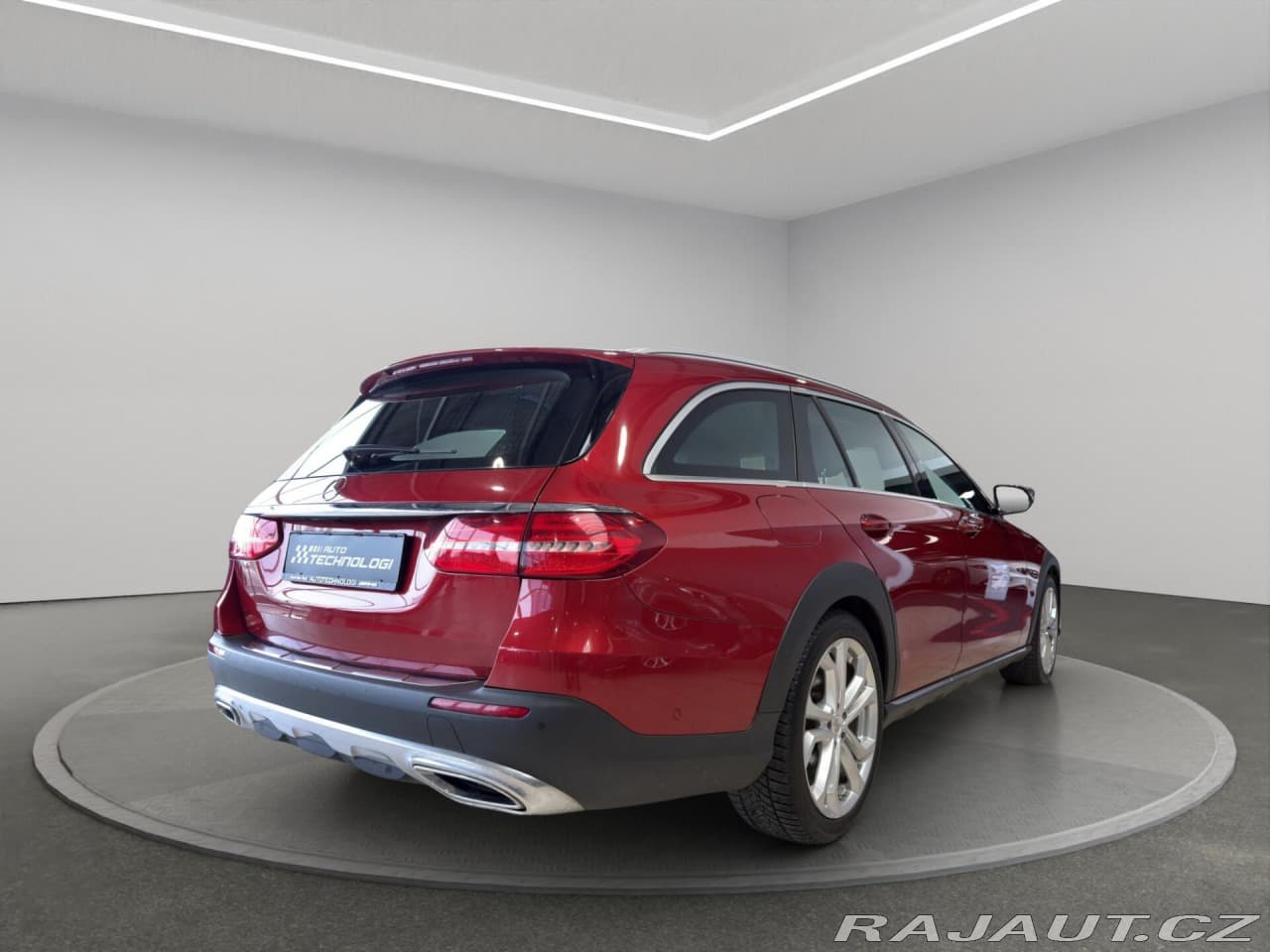 2018 Mercedes-Benz E-Class - 7