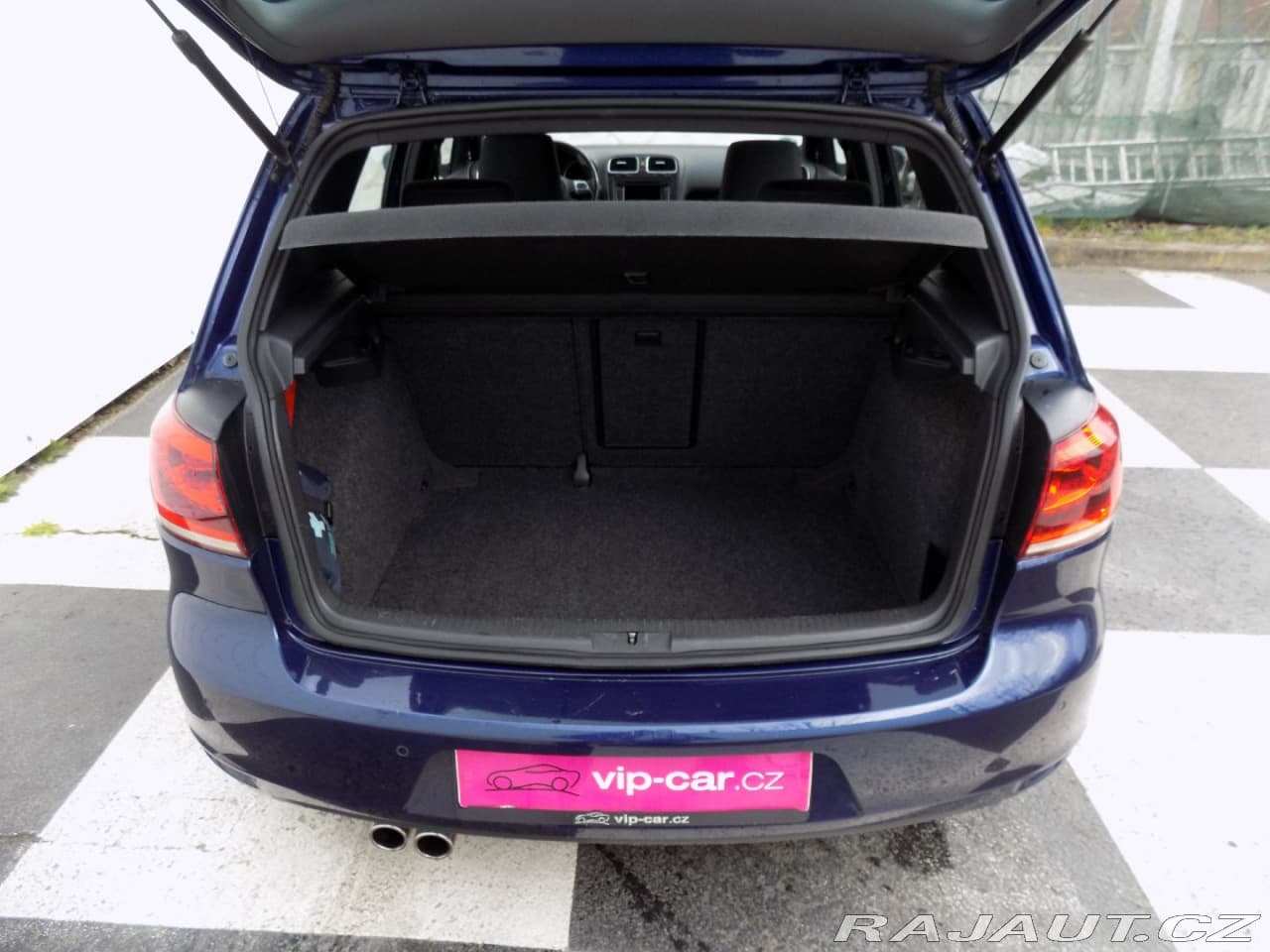 2012 Volkswagen GOLF - 8