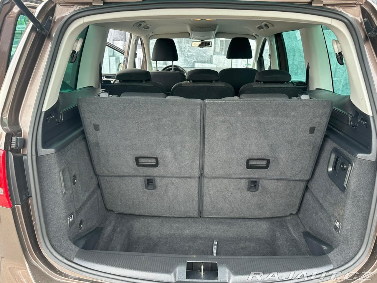 2012 Volkswagen Sharan - 11