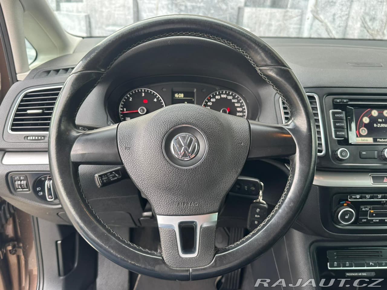 2012 Volkswagen Sharan - 20