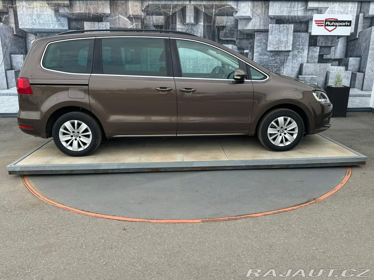 2012 Volkswagen Sharan - 5