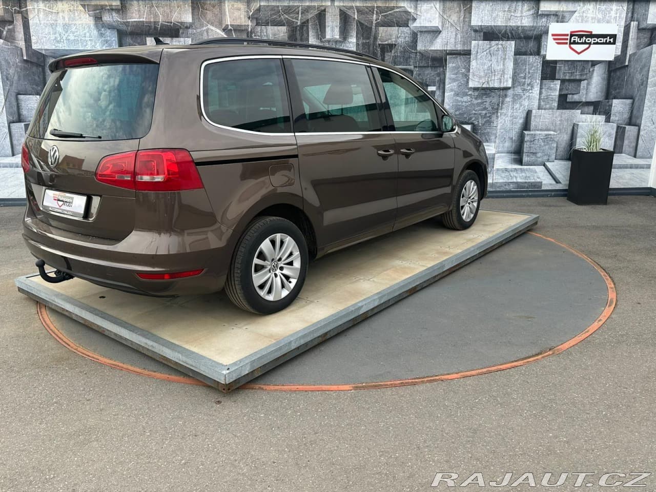 2012 Volkswagen Sharan - 6