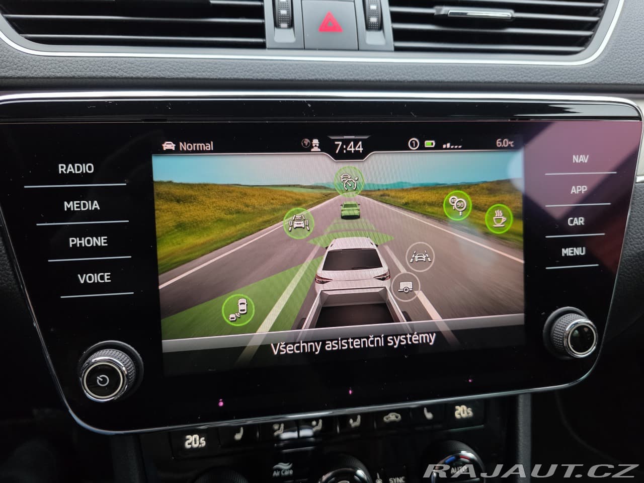 2021 Škoda Superb - 8