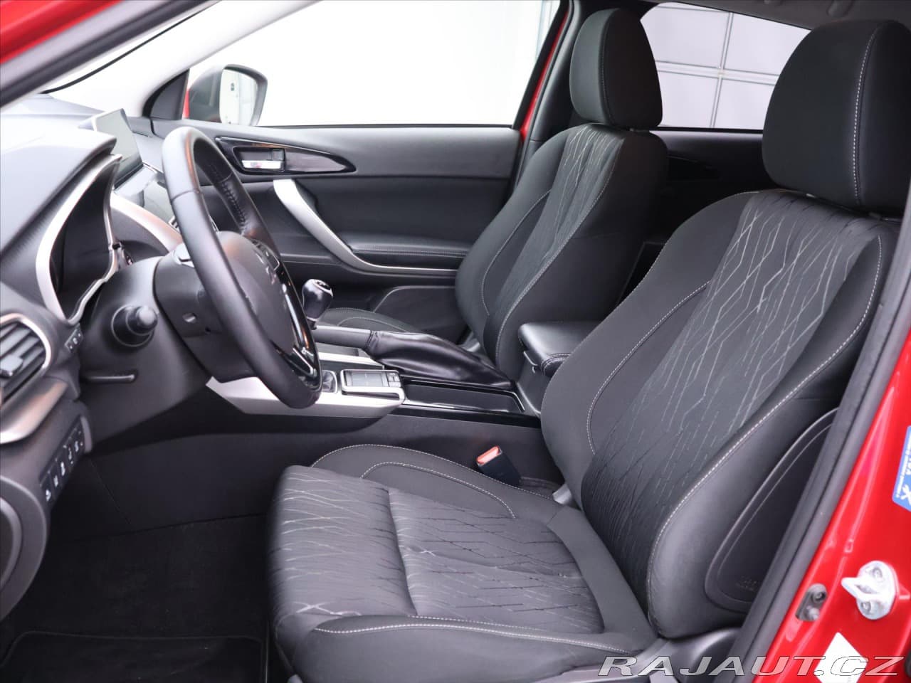 2018 Mitsubishi Eclipse - 10