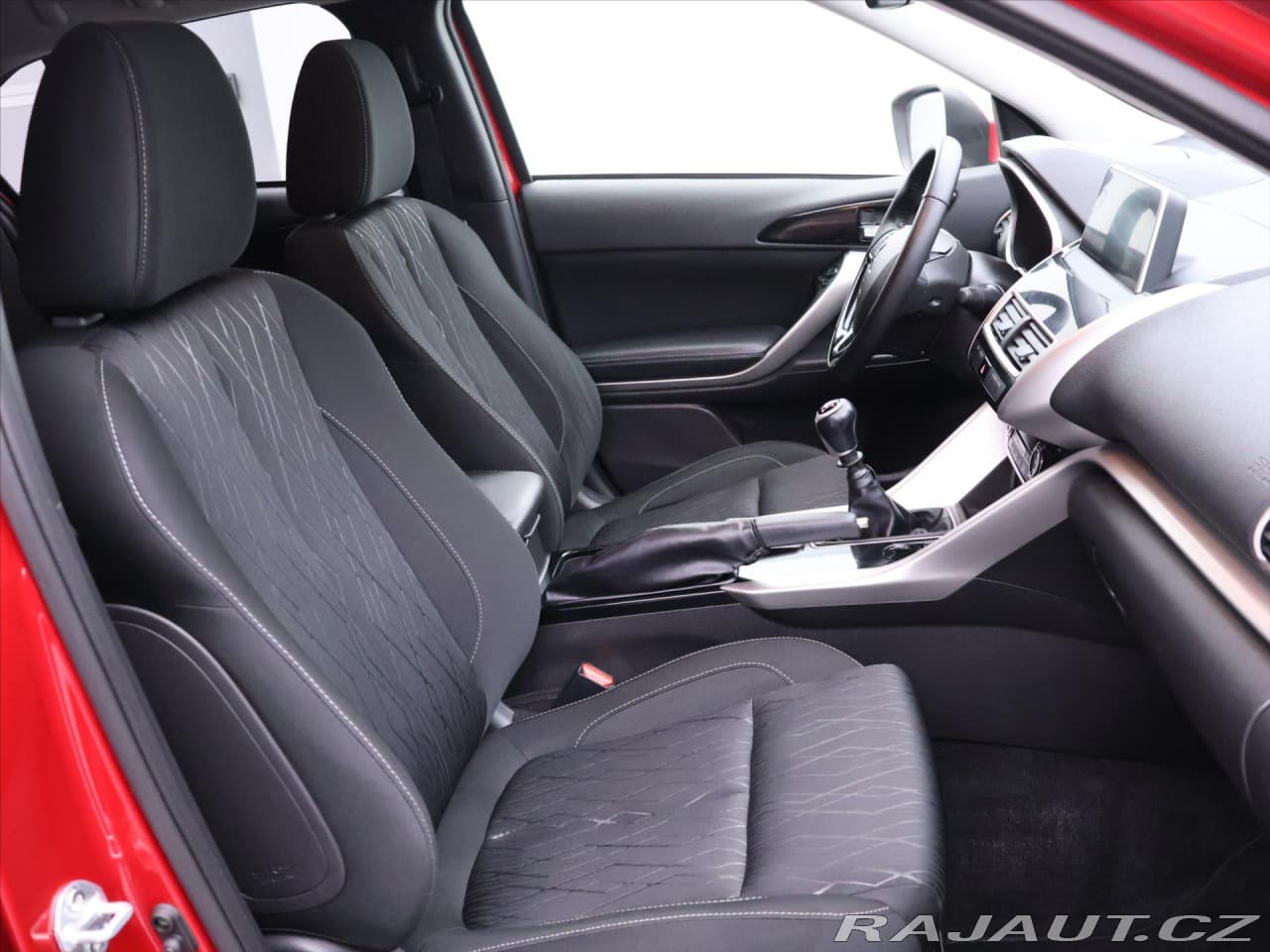 2018 Mitsubishi Eclipse - 11