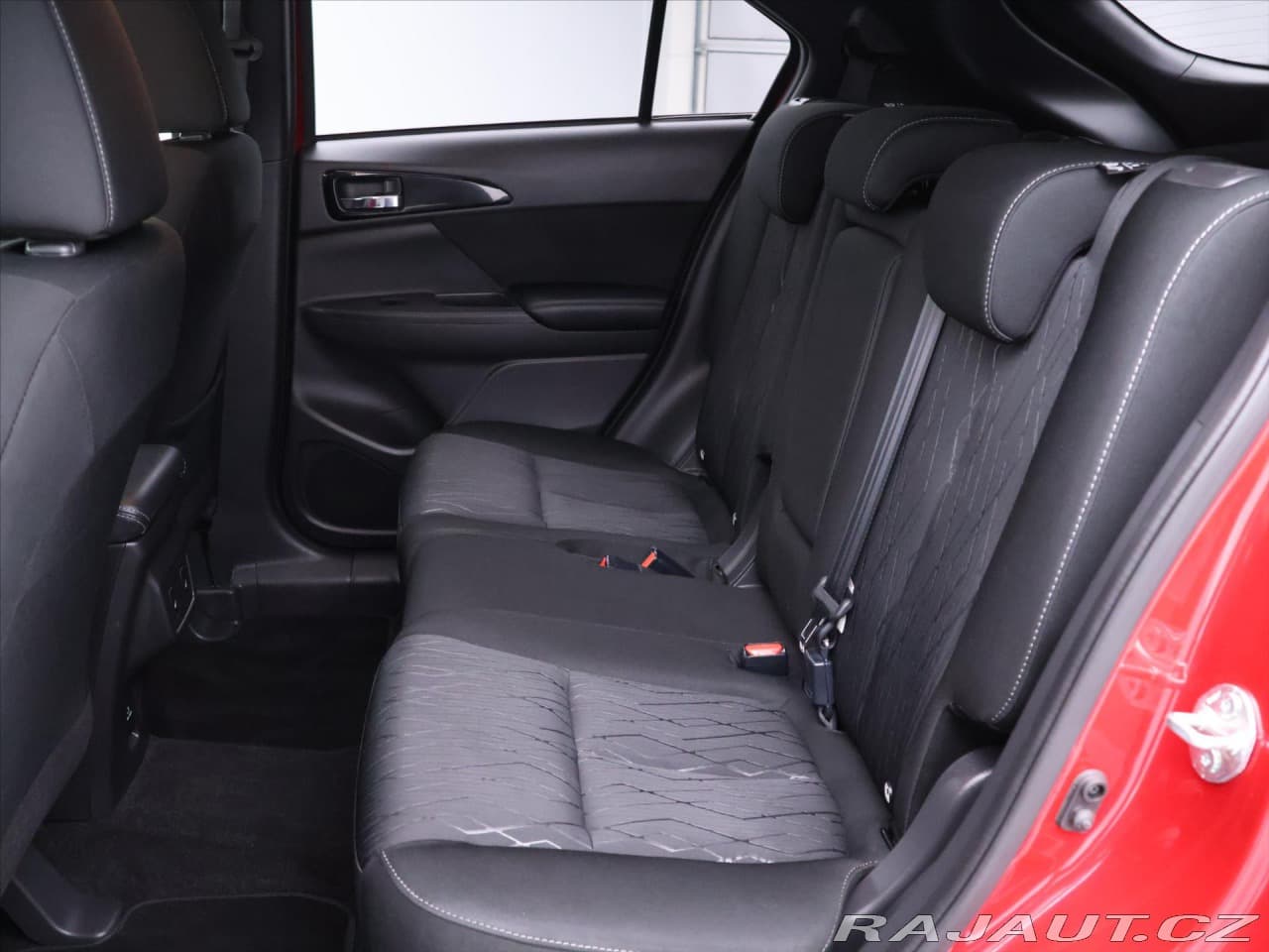 2018 Mitsubishi Eclipse - 13