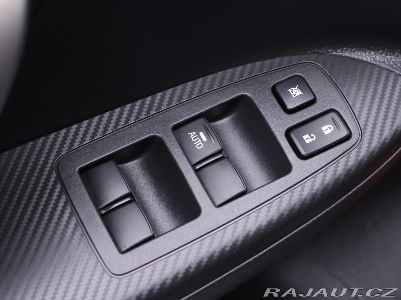 2018 Mitsubishi Eclipse - 14