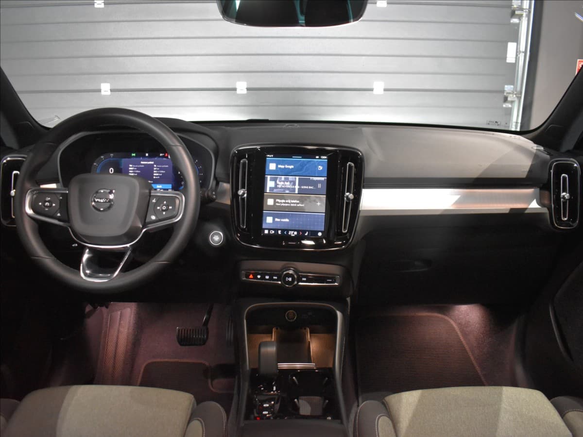 2024 Volvo Xc40 - 13
