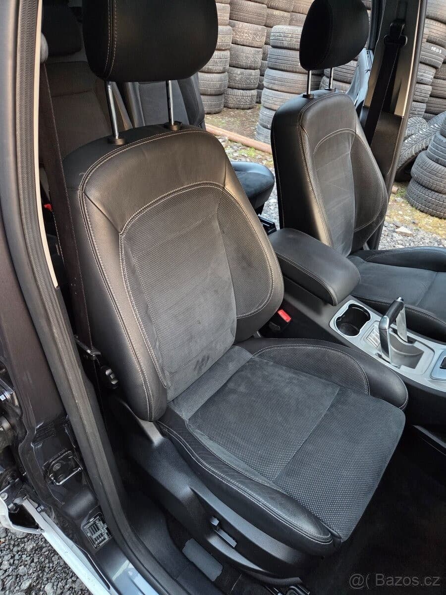 2008 Ford Galaxy - 14