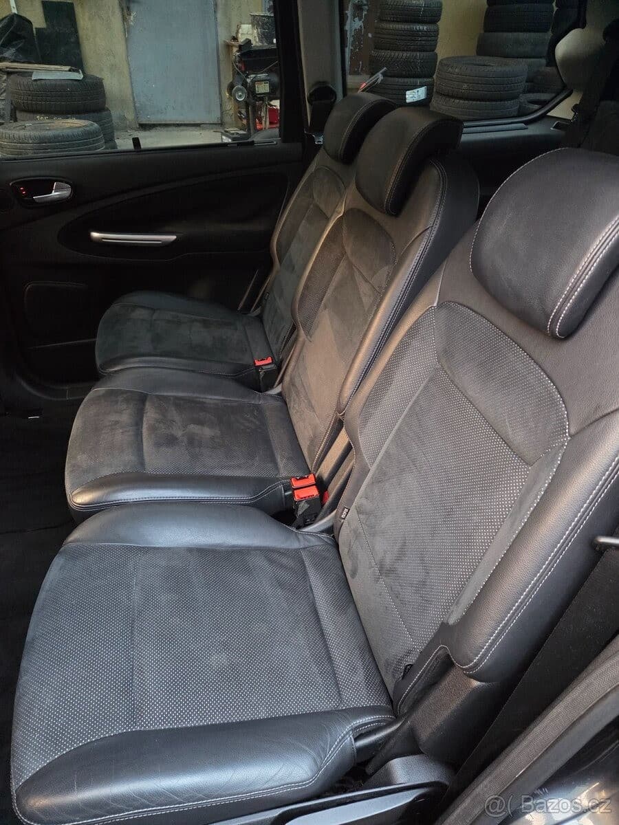 2008 Ford Galaxy - 9