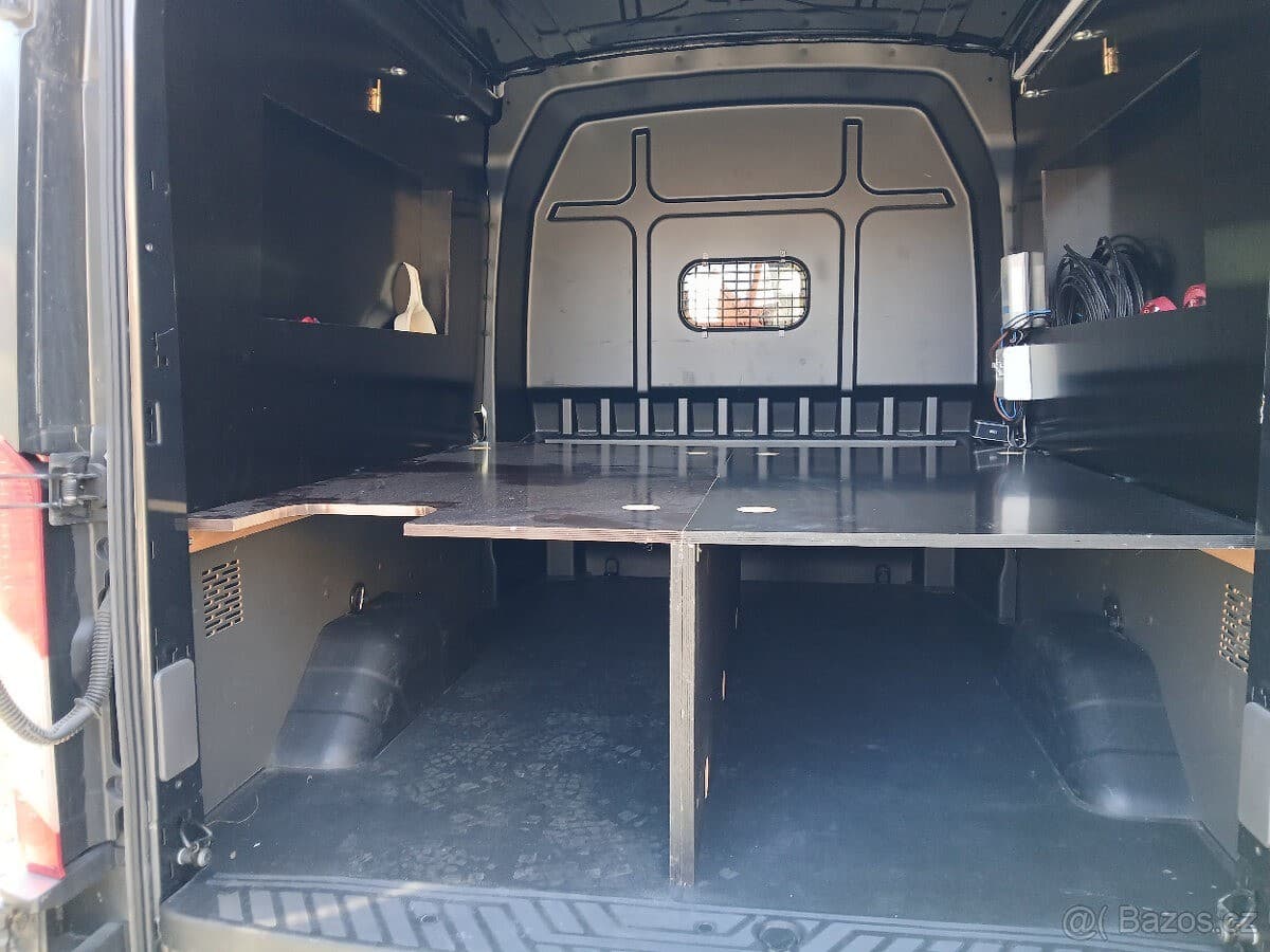 2023 Ford Transit - 13