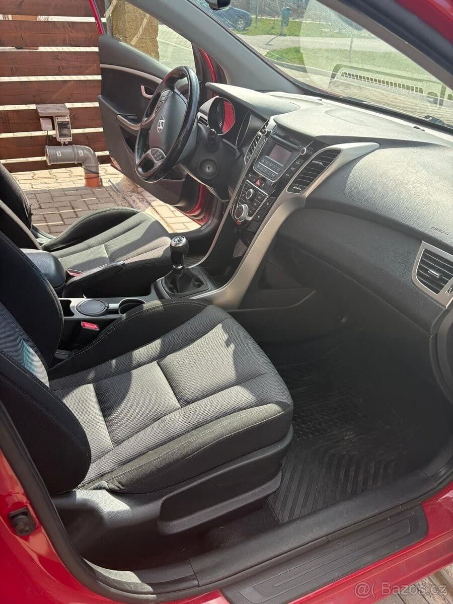 2013 Hyundai I30 - 15