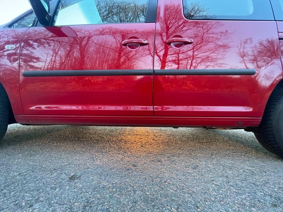 2010 Volkswagen Caddy - 15