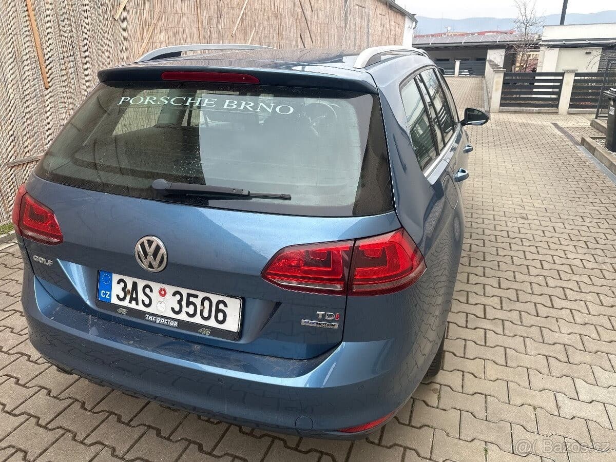 2013 Volkswagen Golf - 7