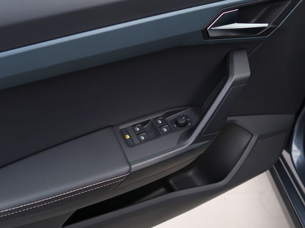 Seat Arona - 13