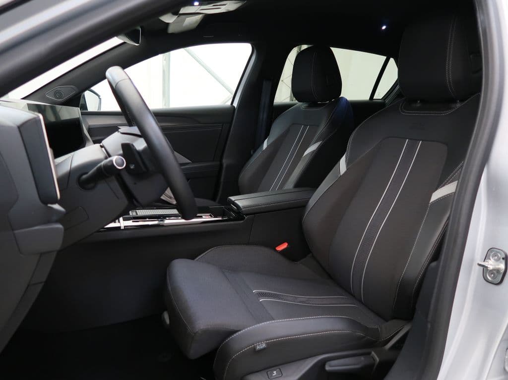 2025 Opel Astra - 14