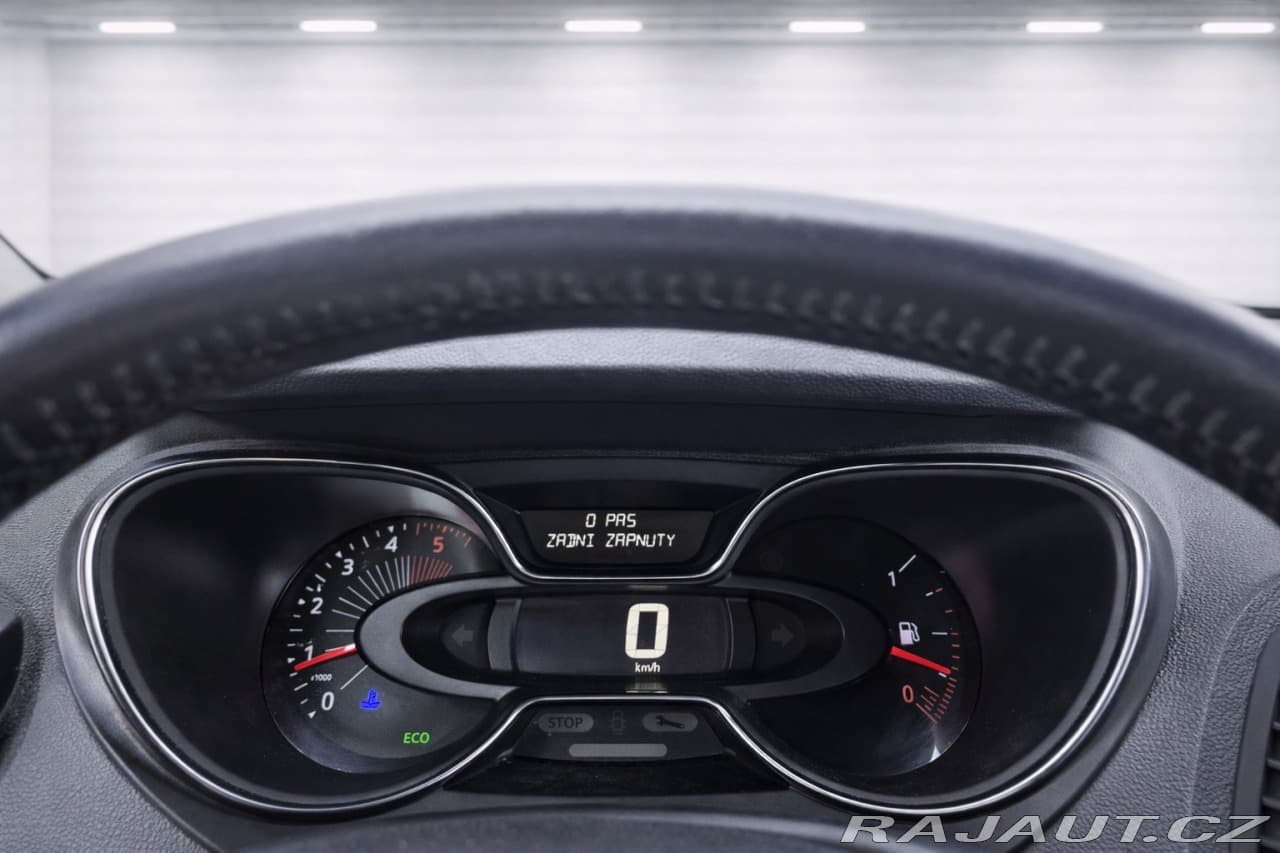 2016 Renault CAPTUR - 10