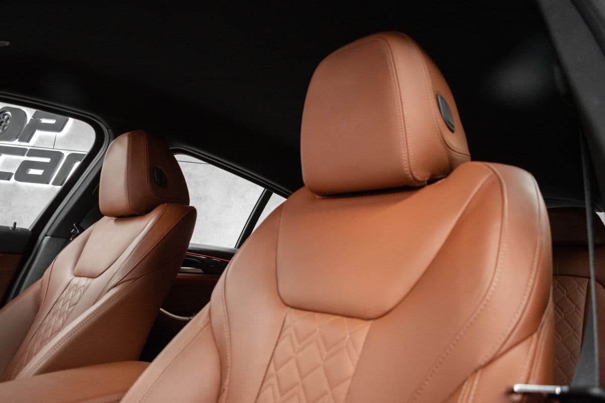 2020 Škoda SUPERB - 18