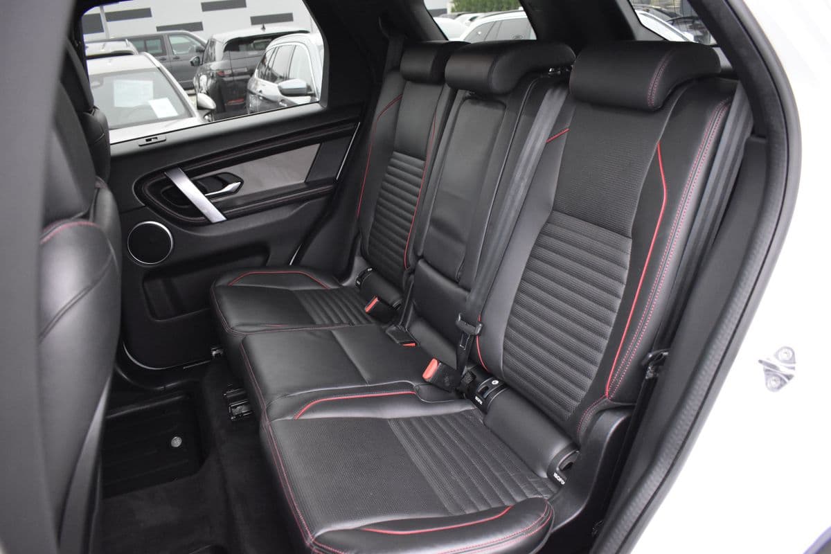 2019 Land Rover DISCOVERY - 11