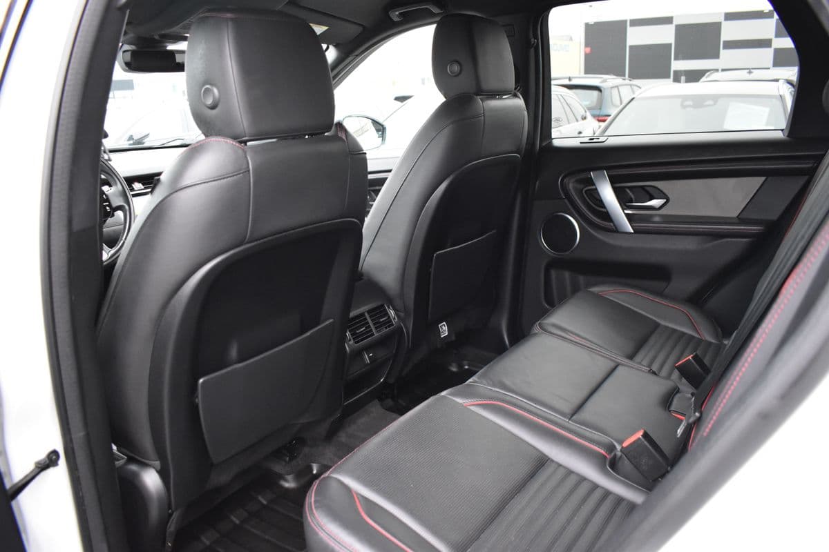 2019 Land Rover DISCOVERY - 12