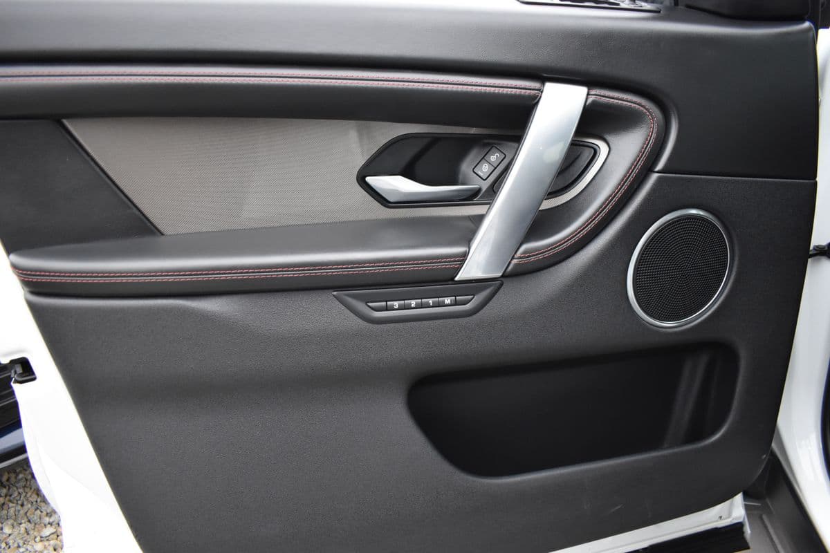 2019 Land Rover DISCOVERY - 13