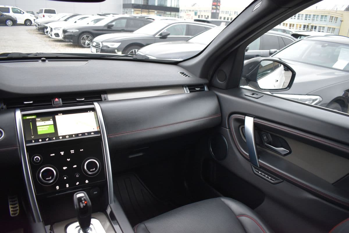 2019 Land Rover DISCOVERY - 9