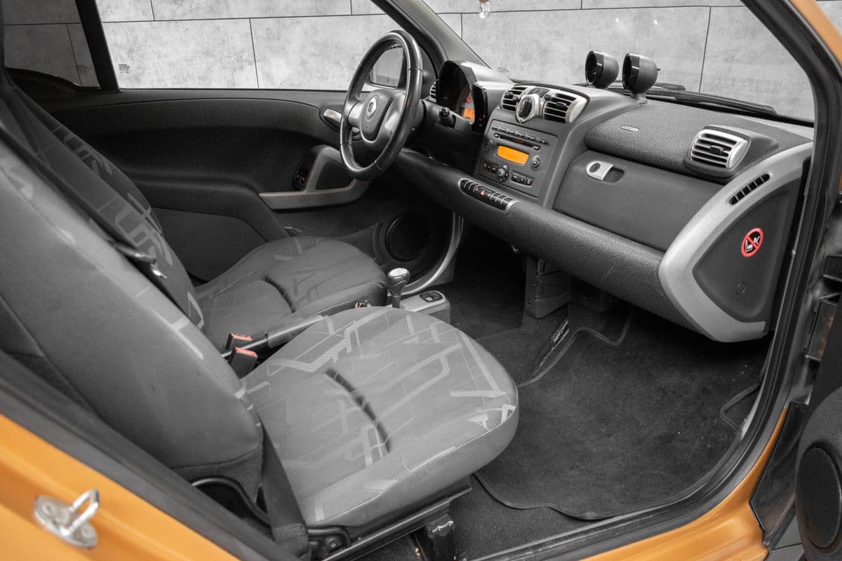 2013 Smart FORTWO - 9