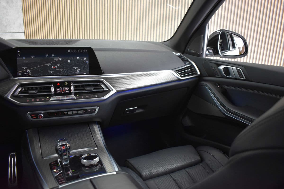 2019 BMW X5 - 10