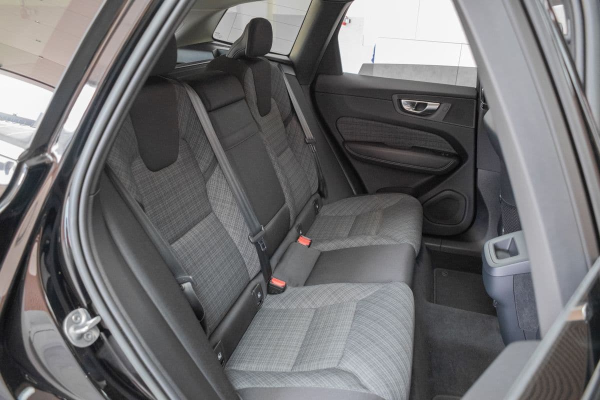 2020 Volvo XC60 - 13