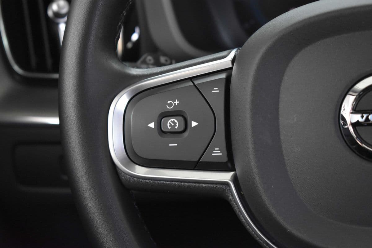 2020 Volvo XC60 - 18