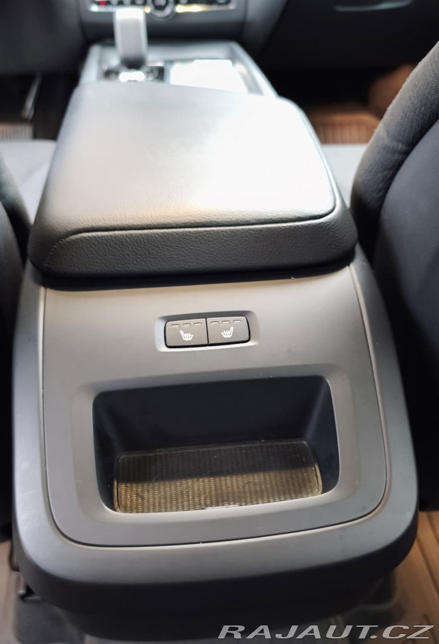 2022 Volvo XC60 - 12