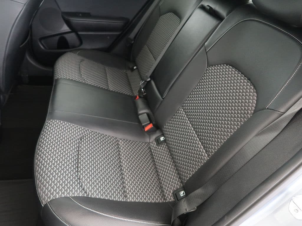 2023 Kia XCEED - 10