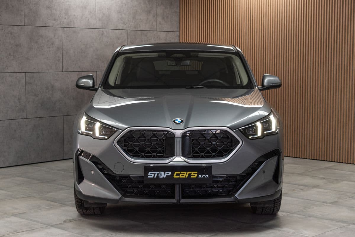 2025 BMW X2 - 2