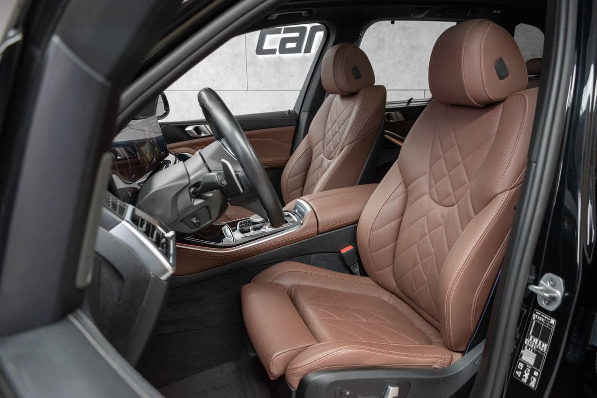 2024 BMW X5 - 11