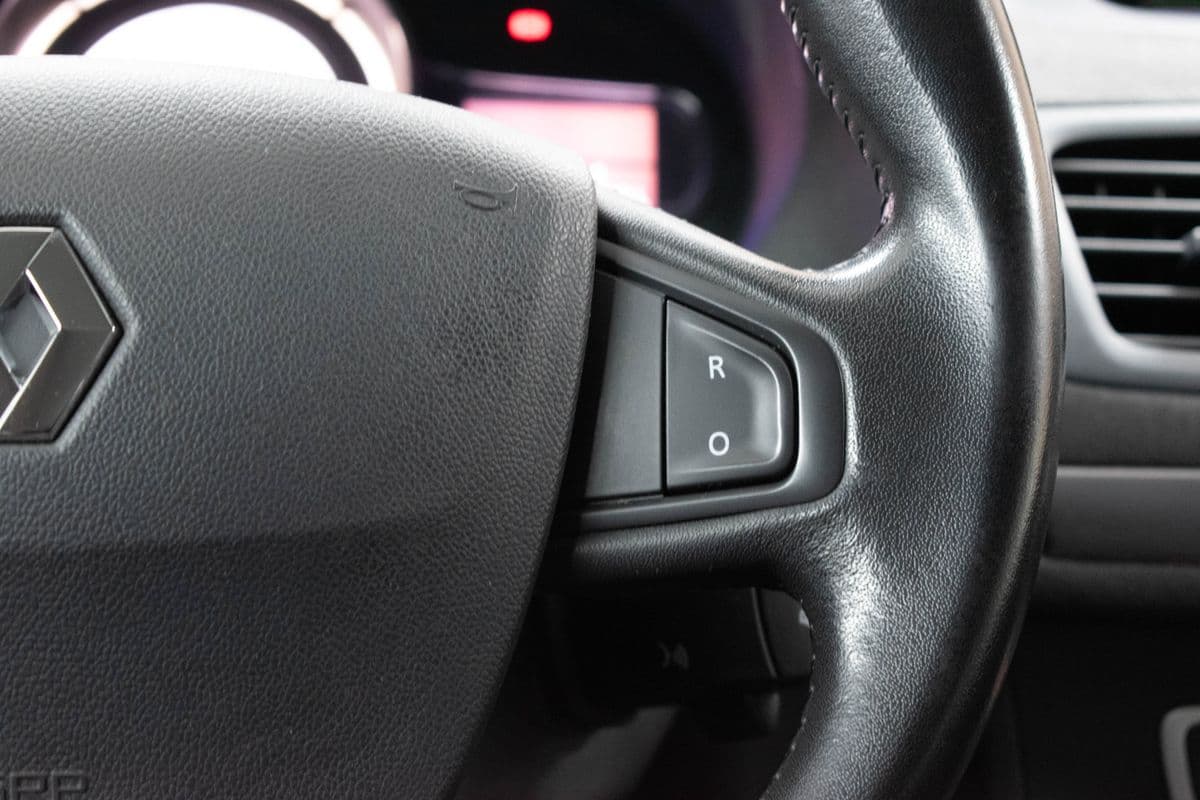 2015 Renault MEGANE - 17