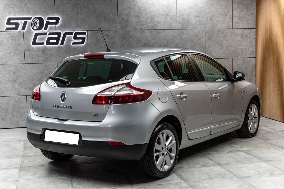 2015 Renault MEGANE - 7