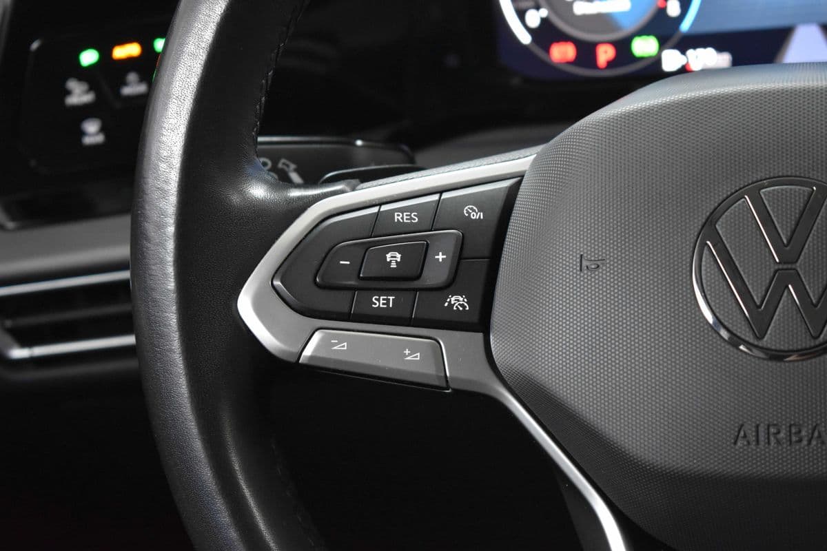 2023 Volkswagen GOLF - 19