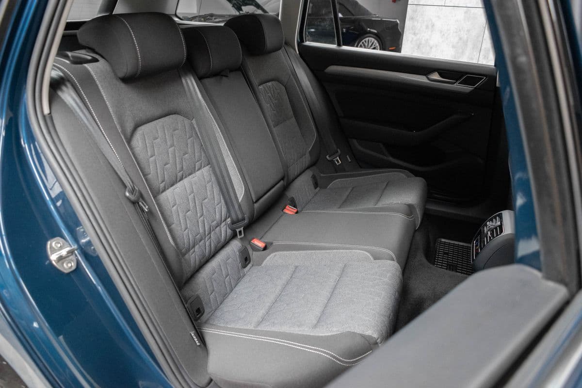 2022 Volkswagen PASSAT - 13