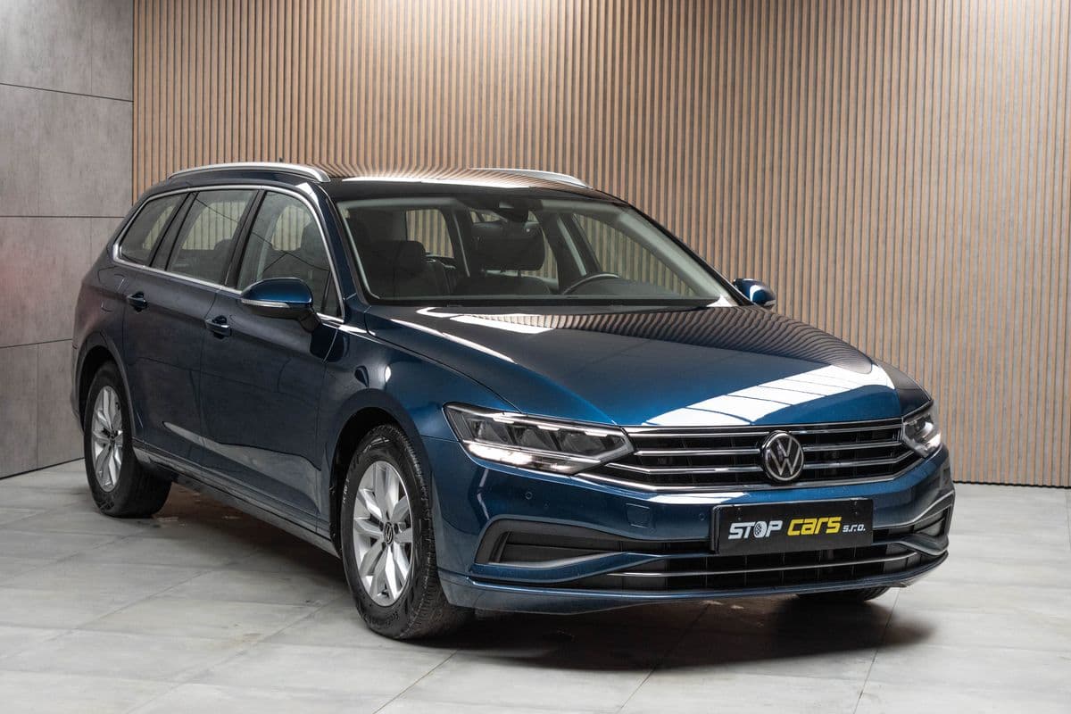 2022 Volkswagen PASSAT - 3