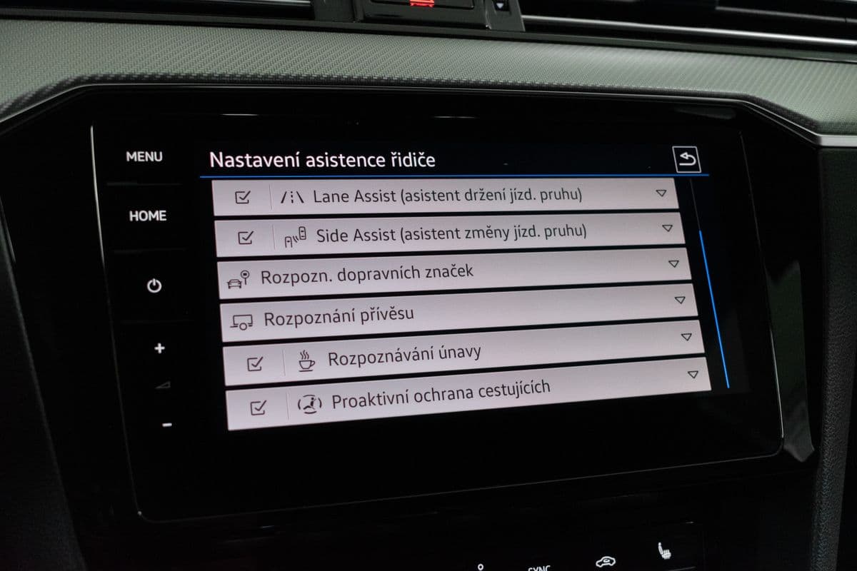 2022 Volkswagen PASSAT - 14