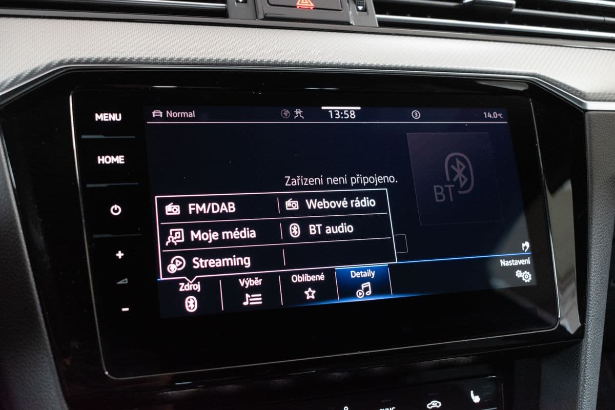 2022 Volkswagen PASSAT - 16