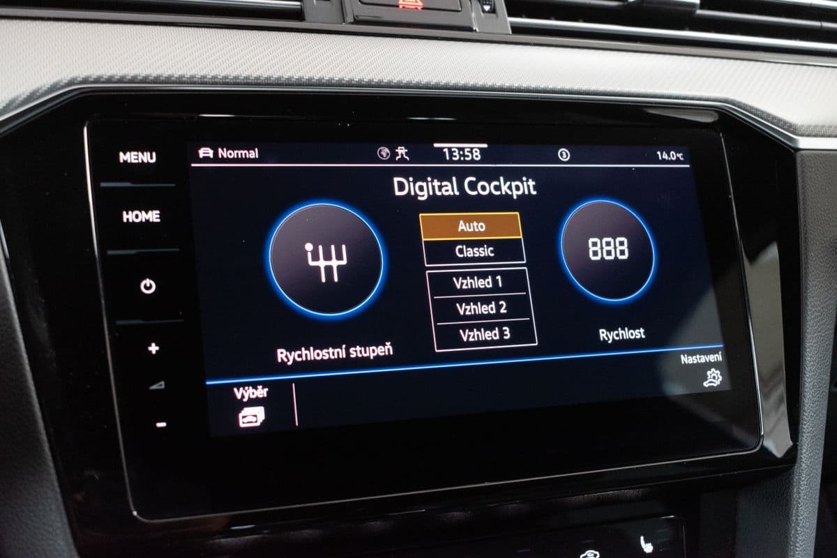 2022 Volkswagen PASSAT - 17
