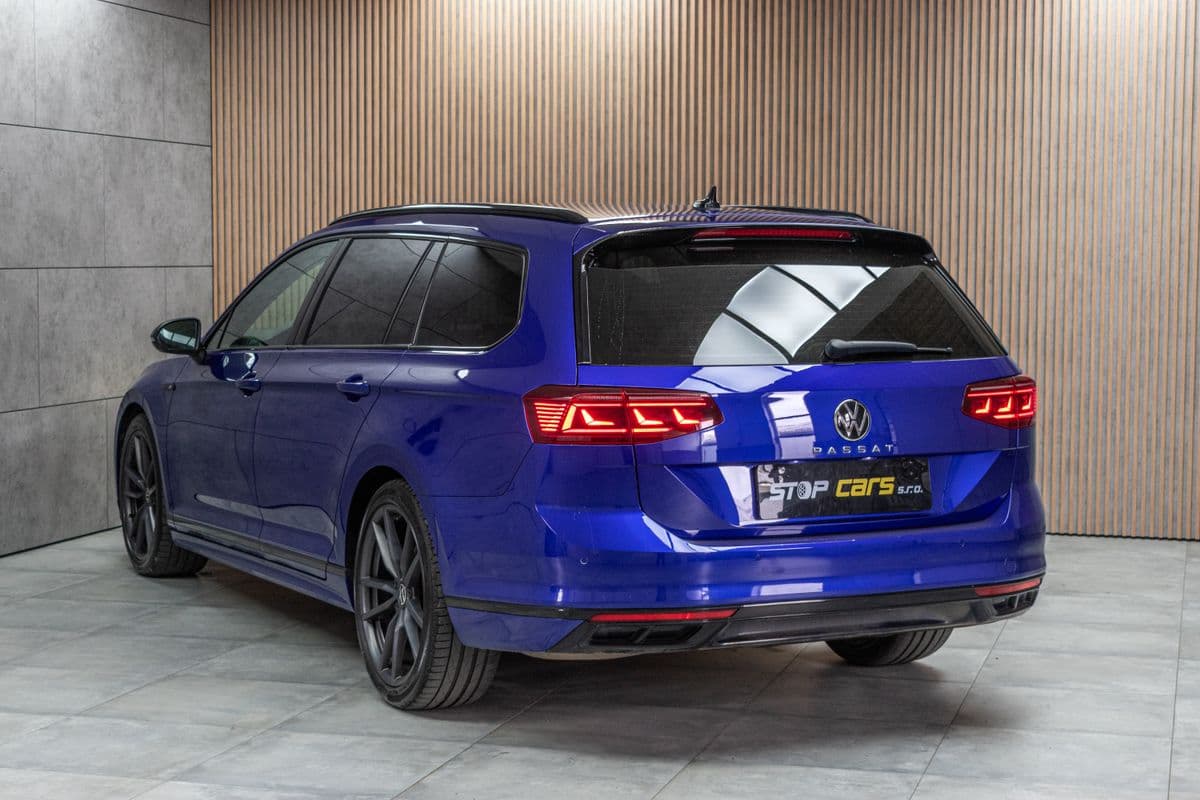 2022 Volkswagen PASSAT - 4
